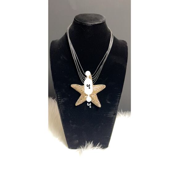 Natasha for Stella & Dot Gold Starfish Chunky Statement Necklace - Picture 5 of 5